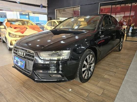Carro 2.0 TFSI AMBIENTE 183CV GASOLINA 4P MULTITRONIC