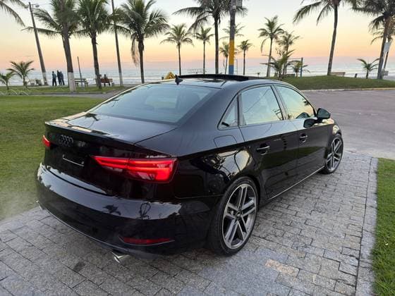 Carro 2.0 TFSI GASOLINA SEDAN PERFORMANCE BLACK S-TRONIC