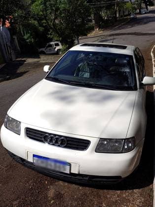 Carro 1.8 20V GASOLINA 4P MANUAL
