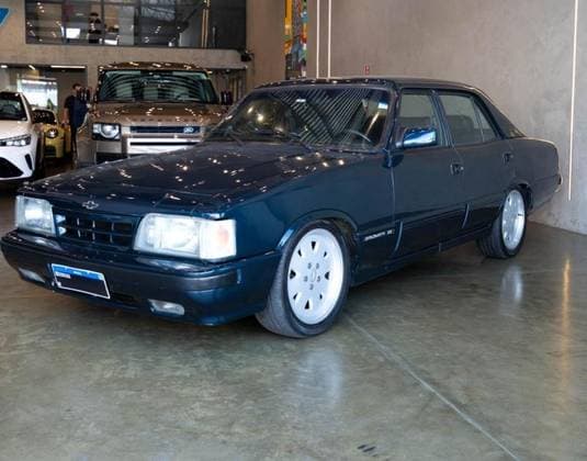 Carro 4.1 DIPLOMATA SE 12V GASOLINA 4P MANUAL