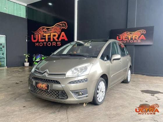 Carro 2.0 16V GASOLINA GLX 4P AUTOMÁTICO