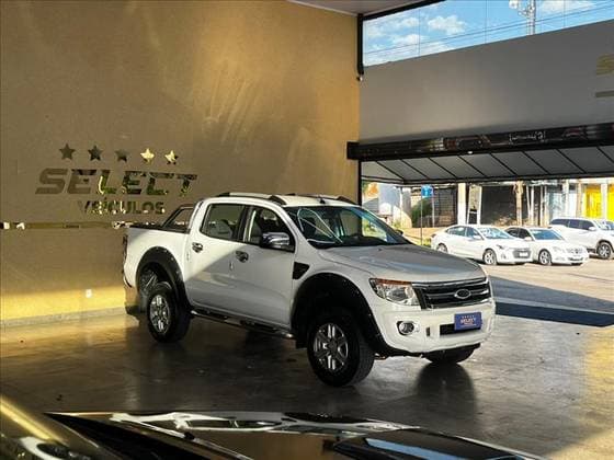 Carro 2.5 XLT 4X2 CD 16V FLEX 4P MANUAL