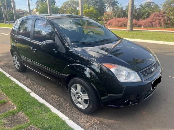 Carro 1.6 MPI CLASS HATCH 8V FLEX 4P MANUAL