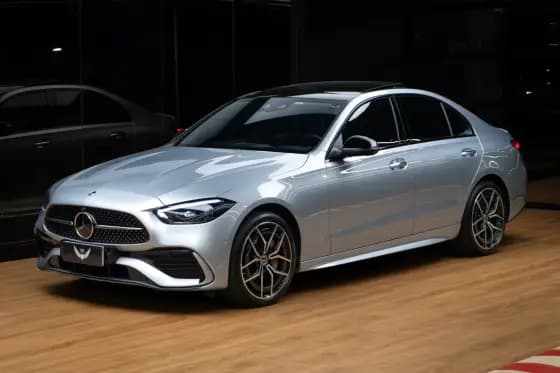 Carro 2.0 EQ BOOST HÍBRIDO AMG LINE 9G-TRONIC