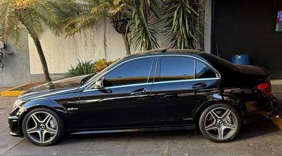Carro 6.3 SEDAN V8 GASOLINA 4P AUTOMATICO