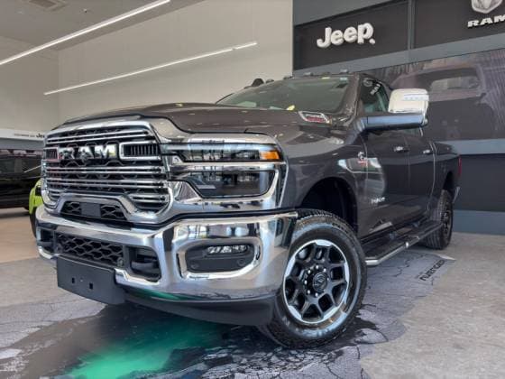 Carro 6.7 I6 TURBO DIESEL LARAMIE CD 4X4 AUTOMÁTICO