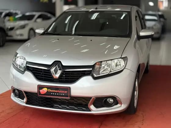 Carro 1.6 DYNAMIQUE 8V FLEX 4P AUTOMATIZADO