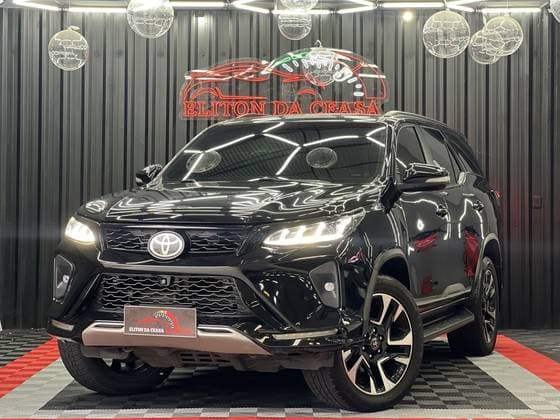 Carro 4.0 SRX 4X4 7 LUGARES V6 24V GASOLINA 4P AUTOMÁTICO