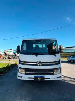 Carro 2.8 TURBO DIESEL CHASSI 4X2 MANUAL