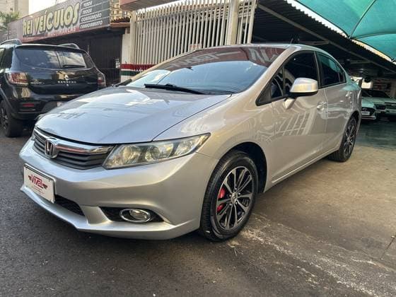 Carro 1.8 LXS 16V FLEX 4P AUTOMÁTICO