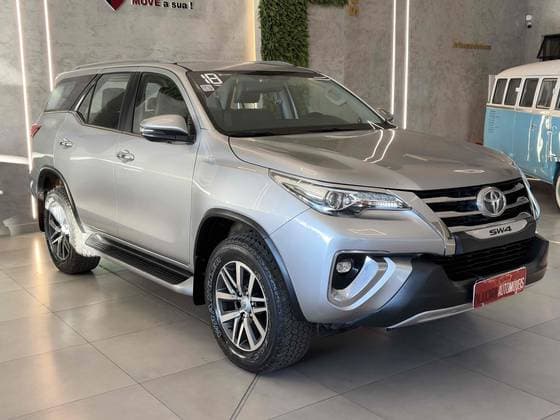 Carro 2.8 SRX 4X4 16V TURBO INTERCOOLER DIESEL 4P AUTOMÁTICO