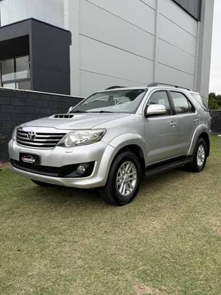 Carro 3.0 SRV 4X4 16V TURBO INTERCOOLER DIESEL 4P MANUAL