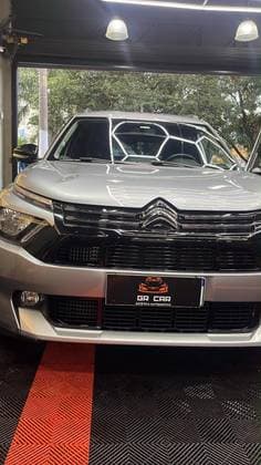 Carro 1.0 TURBO 200 FLEX SHINE CVT