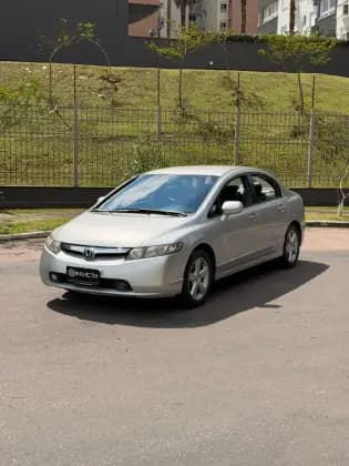 Carro 1.8 LXS 16V GASOLINA 4P MANUAL