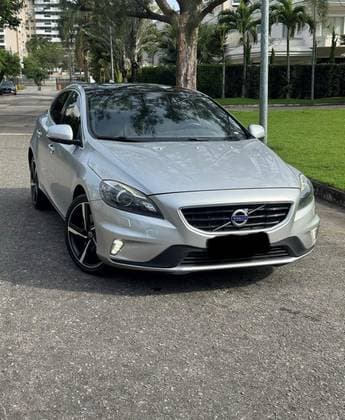 Carro 2.0 T5 R DESIGN TURBO GASOLINA 4P AUTOMÁTICO
