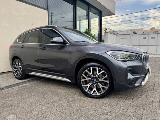 Carro 2.0 16V TURBO ACTIVEFLEX SDRIVE20I X-LINE 4P AUTOMÁTICO