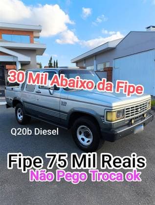 Carro 4.0 CUSTOM S CD 8V TURBO DIESEL 4P MANUAL