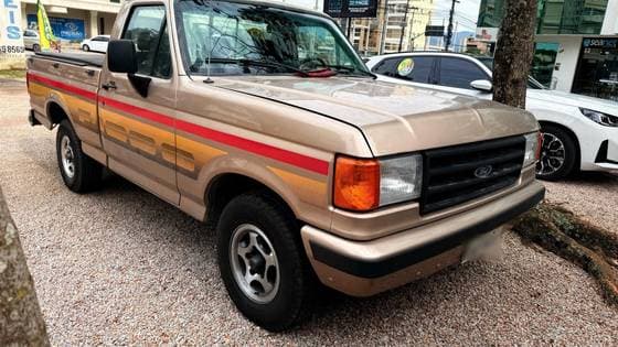 Carro 3.9 SUPER SÉRIE CS 8V DIESEL 2P MANUAL