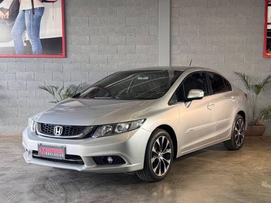 Carro 2.0 LXR 16V FLEX 4P AUTOMÁTICO