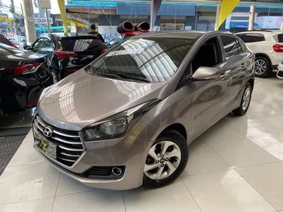 Carro 1.6 COMFORT STYLE 16V FLEX 4P AUTOMÁTICO