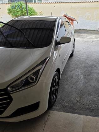 Carro 1.6 PREMIUM 16V FLEX 4P AUTOMÁTICO