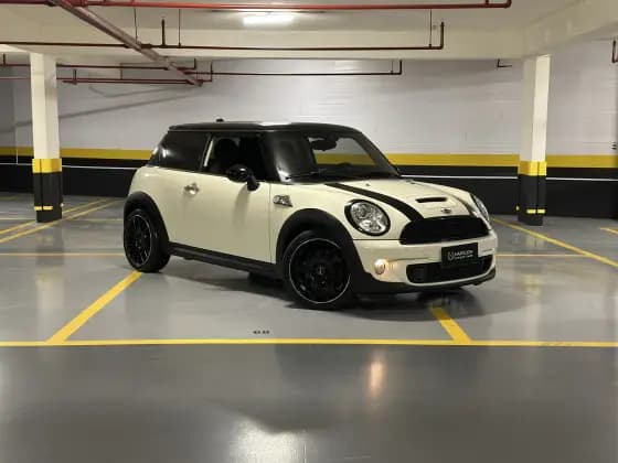 Carro 1.6 S 16V TURBO GASOLINA 2P AUTOMÁTICO