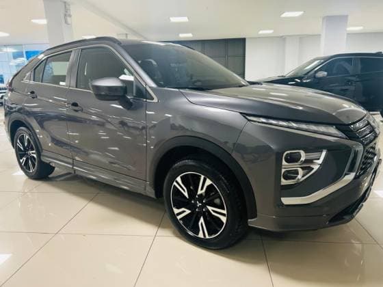 Carro 1.5 MIVEC TURBO GASOLINA HPE CVT