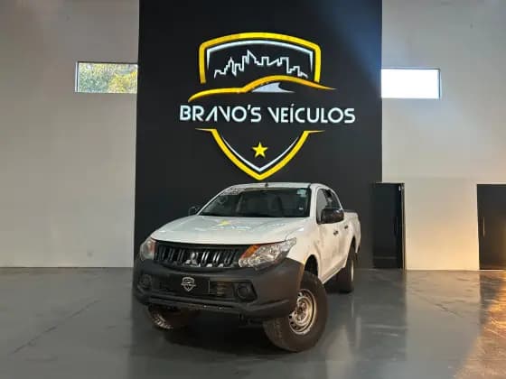 Carro 2.4 16V TURBO DIESEL SPORT GL CD 4P 4X4 MANUAL