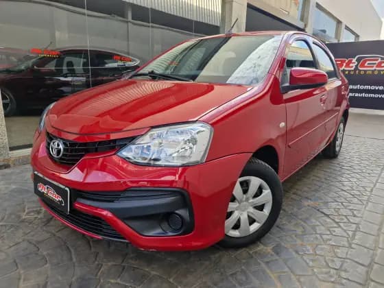 Carro 1.5 XS SEDAN 16V FLEX 4P MANUAL