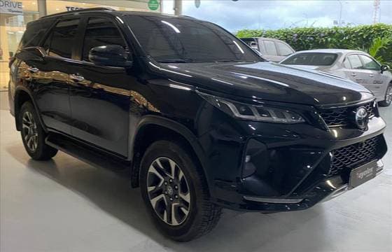 Carro 2.8 D-4D TURBO DIESEL DIAMOND 7L 4X4 AUTOMÁTICO