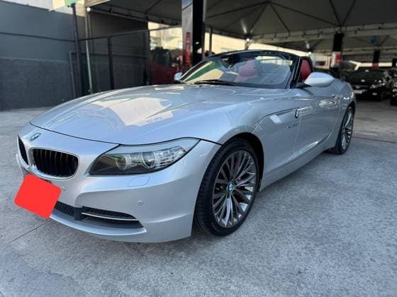 Carro 2.5 I6 GASOLINA SDRIVE23I AUTOMÁTICO