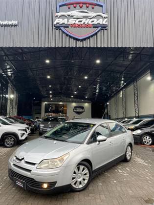 Carro 2.0 GLX PALLAS 16V FLEX 4P AUTOMÁTICO