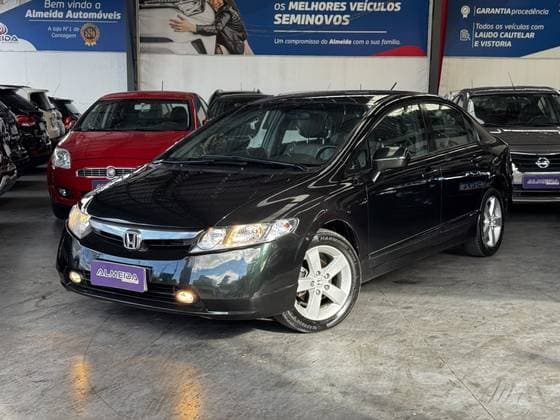 Carro 1.8 LXS 16V GASOLINA 4P MANUAL