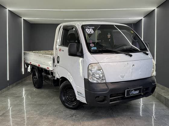 Carro 2.7 K-2700 4X2 CS DIESEL 2P MANUAL