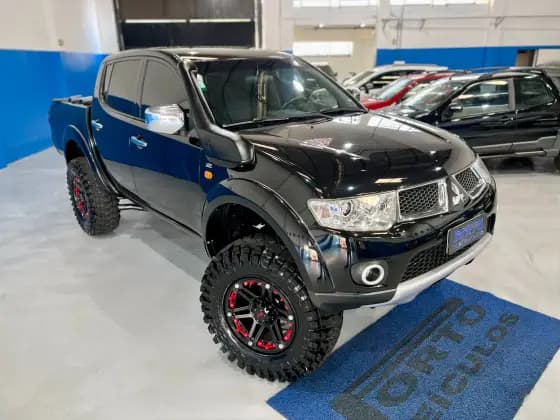 Carro 3.2 HPE 4X4 CD 16V TURBO INTERCOOLER DIESEL 4P AUTOMÁTICO