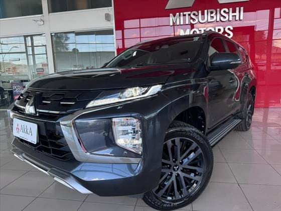 Carro 2.4 16V MIVEC TURBO DIESEL LEGEND AWD AUTOMÁTICO