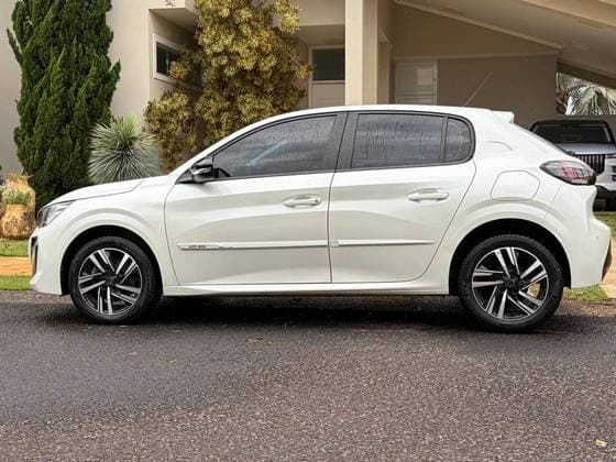 Carro 1.0 TURBO 200 FLEX ALLURE CVT