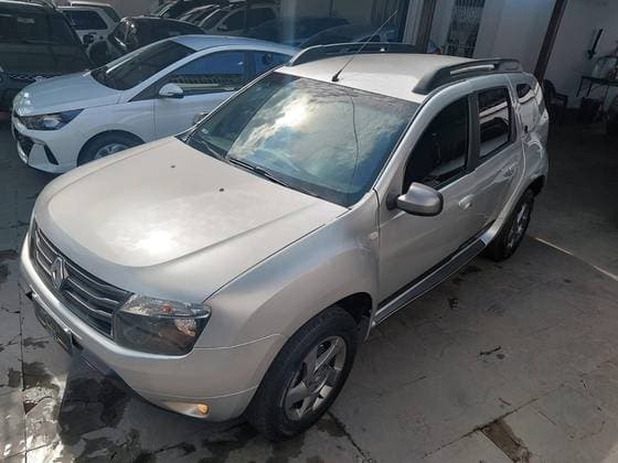 Carro 2.0 DYNAMIQUE 4X2 16V FLEX 4P AUTOMÁTICO