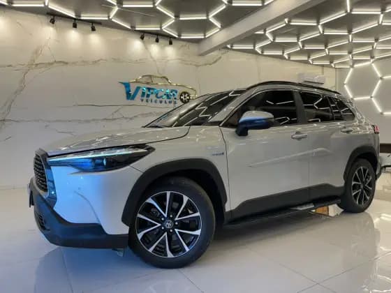 Carro 1.8 VVT-I HYBRID FLEX XRX CVT