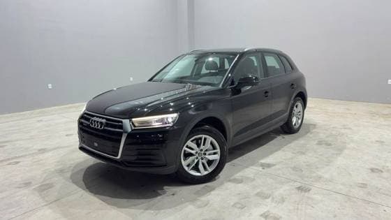 Carro 2.0 TFSI GASOLINA ATTRACTION S TRONIC
