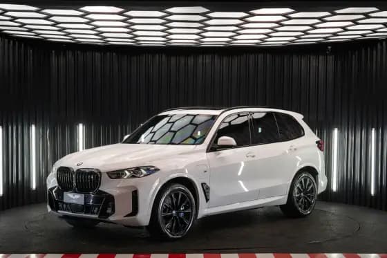 Carro 3.0 I6 TURBO HÍBRIDO XDRIVE50E M SPORT AUTOMÁTICO