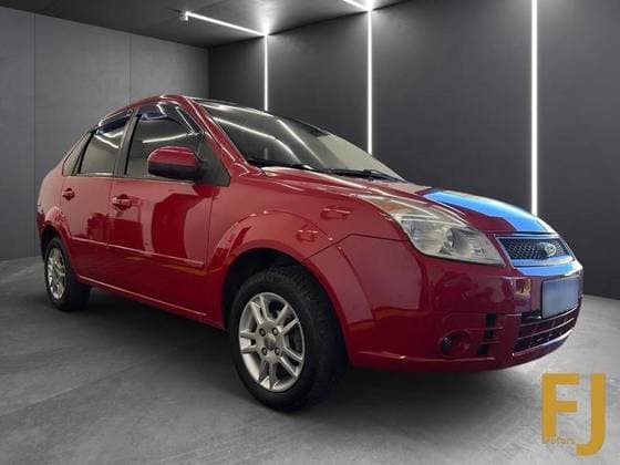 Carro 1.6 MPI CLASS SEDAN 8V FLEX 4P MANUAL