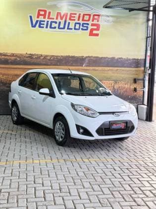 Carro 1.6 MPI SEDAN 8V FLEX 4P MANUAL