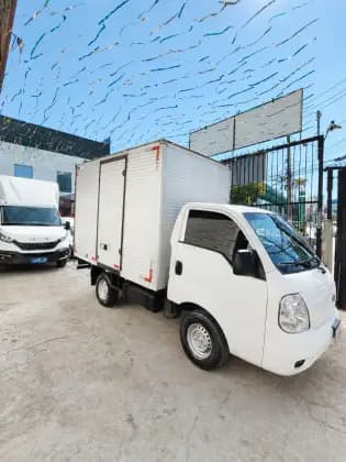 Carro 2.5 K-2500 4X2 CS TURBO DIESEL 2P MANUAL