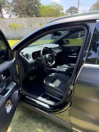 Carro 1.3 MHEV AMG LINE 7G-DCT