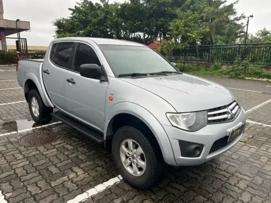 Carro 2.4 HLS 4X2 CD 16V FLEX 4P MANUAL