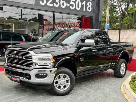 Carro 6.7 I6 TURBO DIESEL LARAMIE CD 4X4 AUTOMÁTICO
