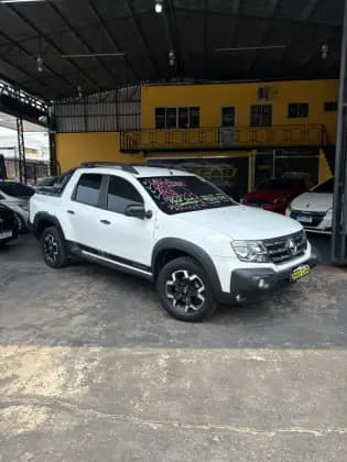Carro 1.3 TCE FLEX OUTSIDER X-TRONIC