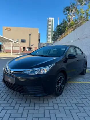 Carro 1.8 GLI UPPER 16V FLEX 4P AUTOMÁTICO