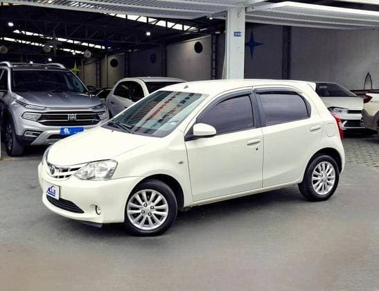 Carro 1.5 XLS 16V FLEX 4P MANUAL